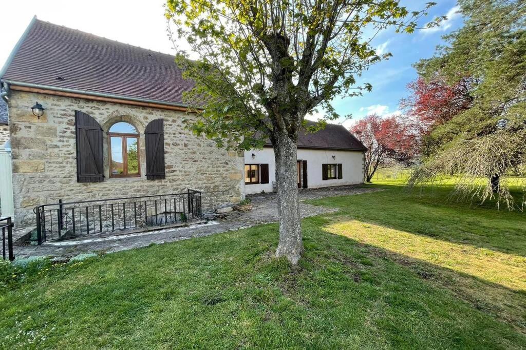 Gite De La Fontaine Salee Diancey Exterior foto